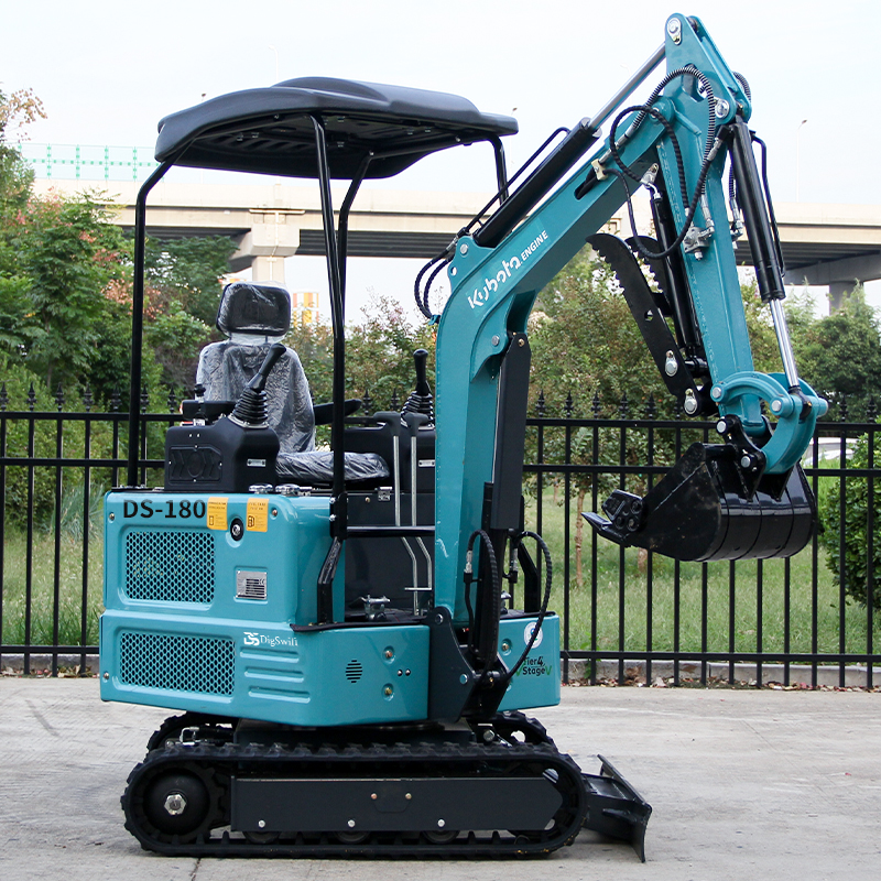 FREE SHIPPING 1.8Ton New Mini Excavator, EPA USA KUBOTA Diesel
